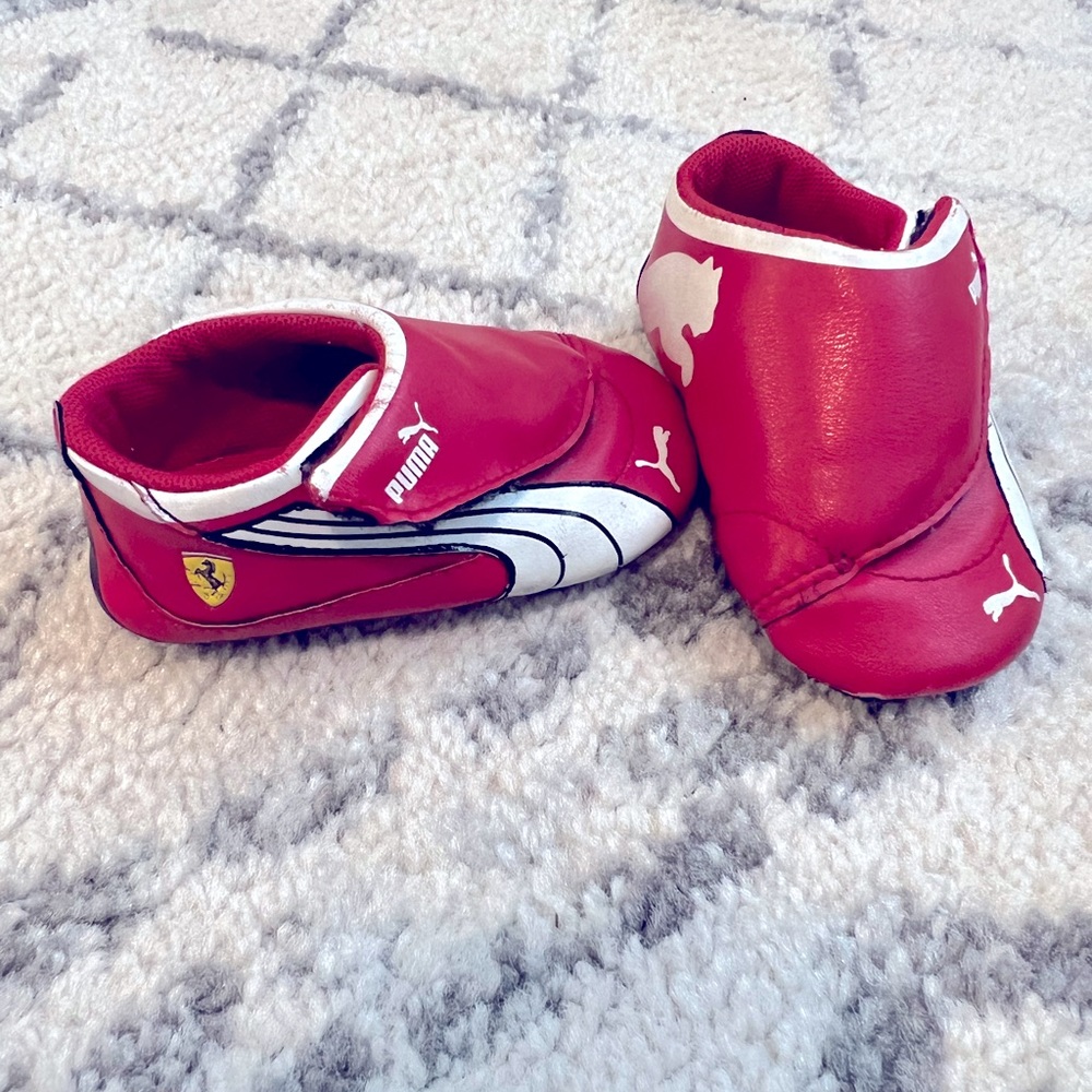 Puma Drift Cat 4 size 4 Crib Soft Sole Red Synthetic Baby Shoes